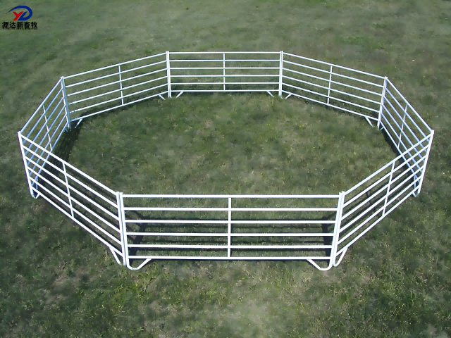 Heavy Duty Cattle Fence Galvanized Livestock Fence Panels for Dairy Farm and Ranch Equipment